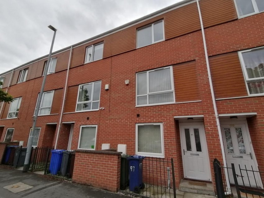 Images for Markfield Avenue, Grove Village, Manchester, M13
