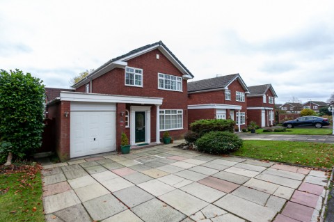View Full Details for Carnoustie Drive, Heald Green, Cheadle, SK8