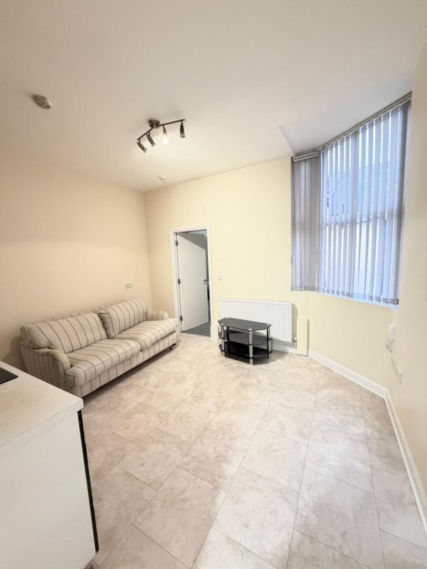 Images for 861b Stockport Road,  Manchester, M19