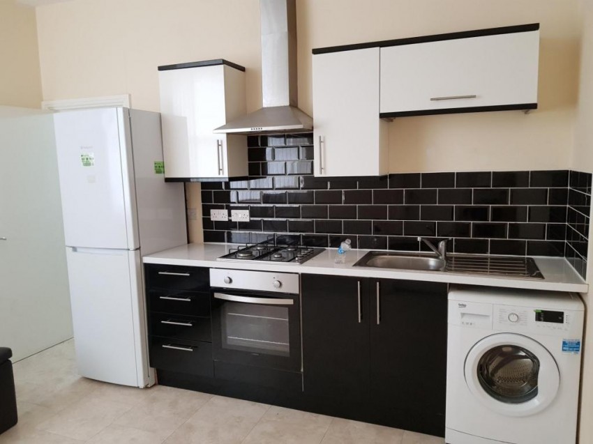 Images for 861b Stockport Road,  Manchester, M19